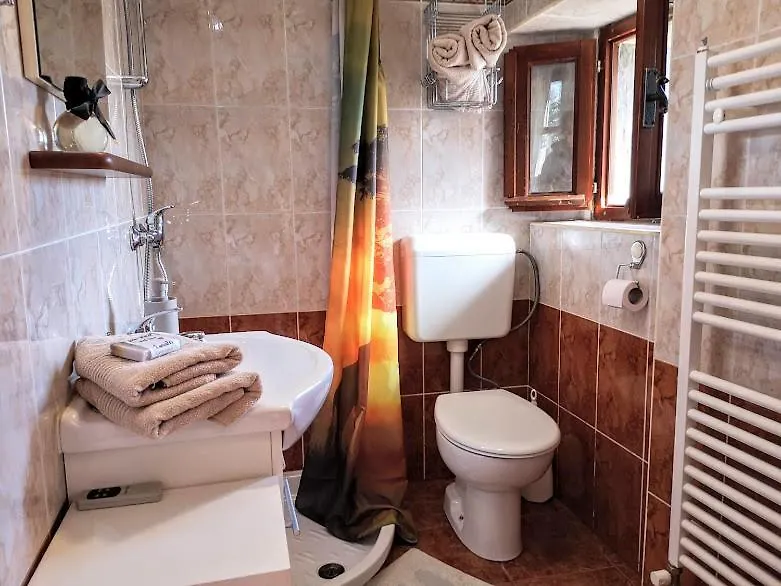 Apartment Franko - Hum Croatia